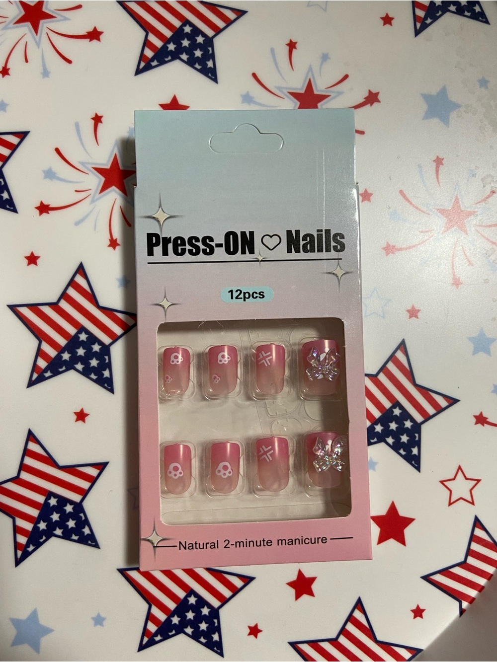 Press-ON Nails Paw print and Gem Set - 12pcs